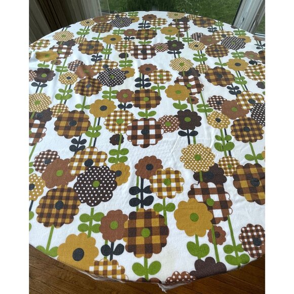 Vintage 70s oval tablecloth, brown, orange green flower power, fringed - Picture 2 of 9